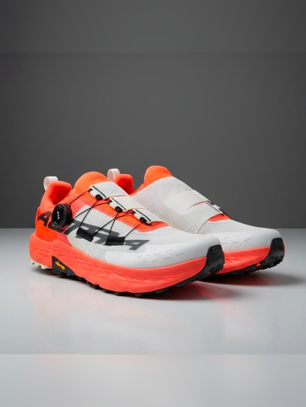 Altra Timp 5 BOA Trail Running Hiking Shoes Men’s Size 10.5 Vibram White Red EUC